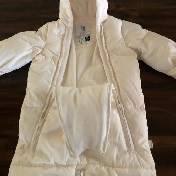Baby Gap Primaloft Snow Suit - Picture 3 of 9